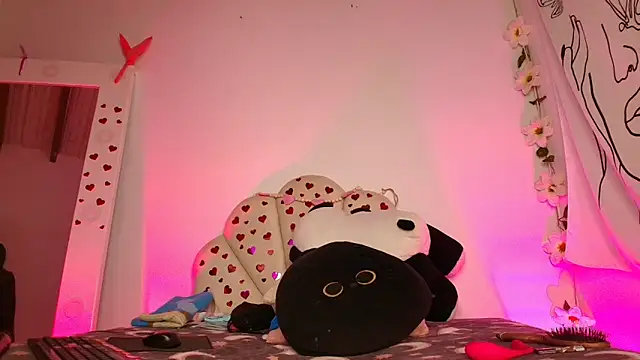 kisha colins online show from 02-10-26, 01:15