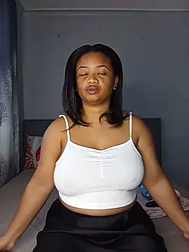 Sultrytits6 online show from 07-03-26, 01:28