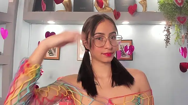 Alana Martinez  online show from 02-10-26, 12:42