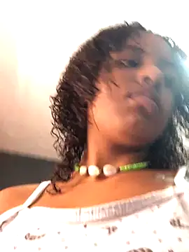 Snapshot of Lorennapires chatting on 10-27-25, 03:16 Lorennapires online show from 10-27-25, 03:16