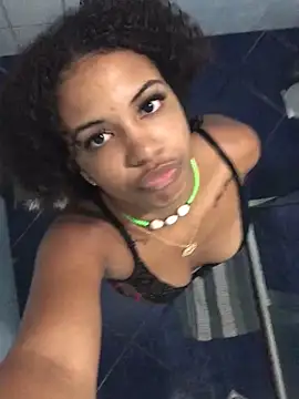 Snapshot of Lorennapires chatting on 10-30-25, 01:07 Lorennapires online show from 10-30-25, 01:07