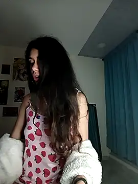 caramel doll   online show from 10-11-25, 02:55