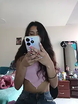 caramel doll   online show from 11-10-25, 06:18