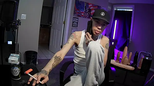 Michigan9000 online show from 10-27-25, 08:57