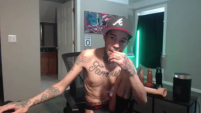 Michigan9000 online show from 01-08-26, 05:04