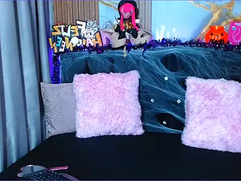 sthephylittle online show from 10-13-25, 06:52