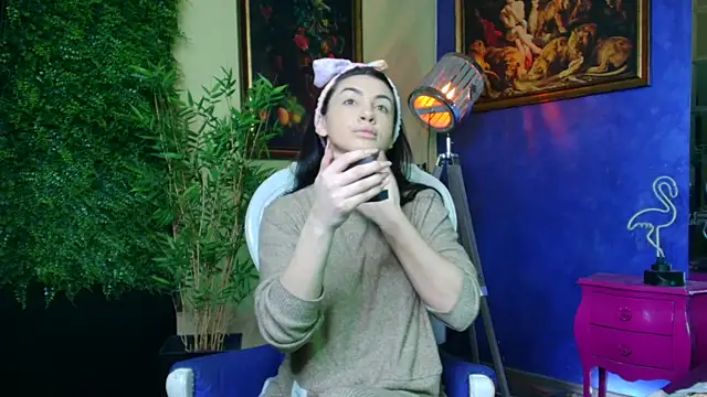 nicolepalmer online show from 11-22-25, 11:09