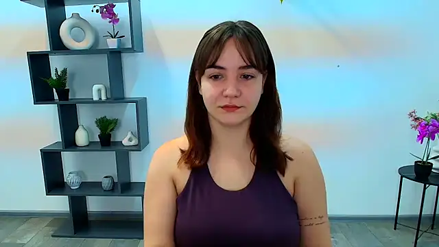 Snapshot of OliviaMontgommery chatting on 11-30-25, 06:17 OliviaMontgommery online show from 11-30-25, 06:17