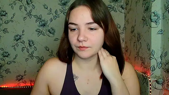 Snapshot of OliviaMontgommery chatting on 12-19-25, 11:06 OliviaMontgommery online show from 12-19-25, 11:06