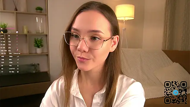 SweetSaraPie online show from 01-13-26, 05:29