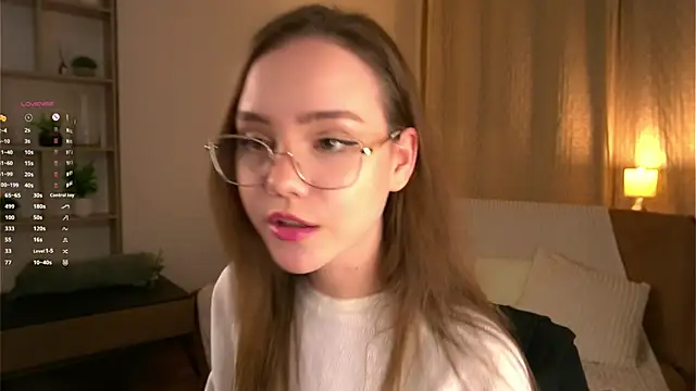 SweetSaraPie online show from 03-02-26, 06:04