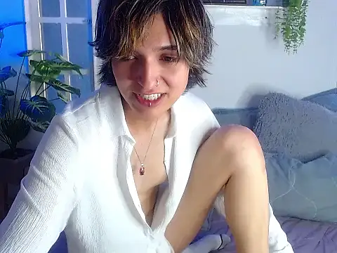 Snapshot of noellee__ chatting on 10-05-25, 01:31 noellee online show from 10-05-25, 01:31