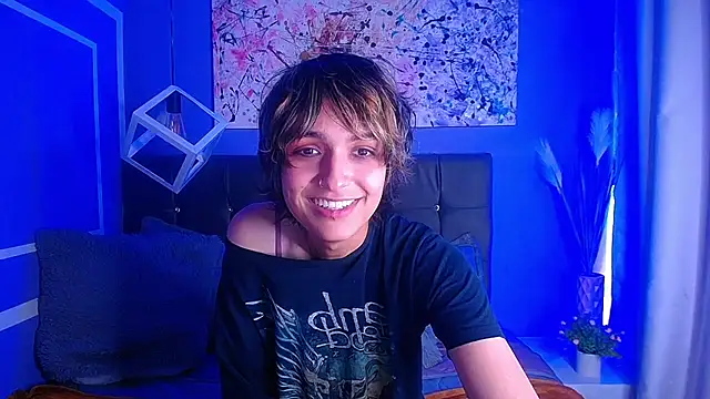 Snapshot of noellee__ chatting on 10-06-25, 02:58 noellee online show from 10-06-25, 02:58