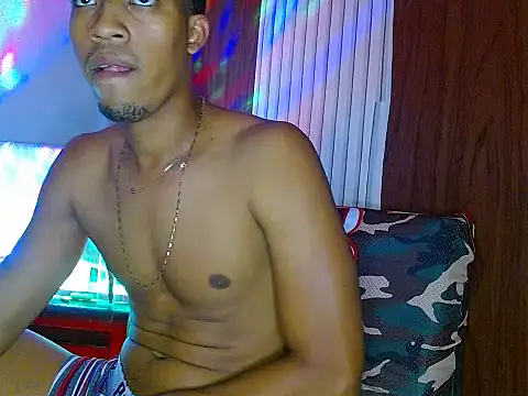 Snapshot of andreswj_bigcock23 chatting on 10-03-25, 06:32 andreswj bigcock23 online show from 10-03-25, 06:32