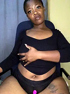 Snapshot of BarbioTheEmpressXxxxx chatting on 11-30-25, 05:28 BarbioTheEmpressXxxxx online show from 11-30-25, 05:28