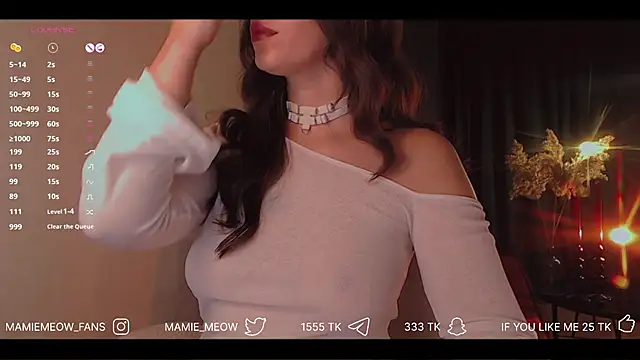 Mamiemeow online show from 11-19-25, 05:29