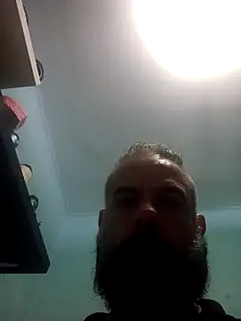 kikecastella online show from 10-22-25, 10:42