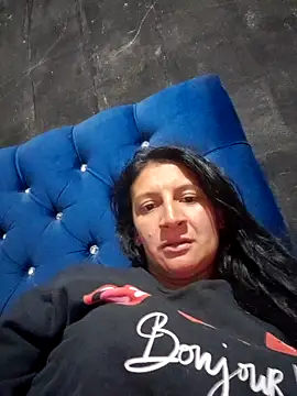 Lesli 14 online show from 11-16-25, 01:55