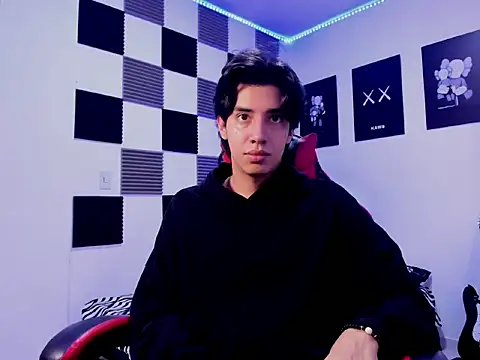 jeycobb online show from 11-17-25, 02:12