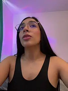 SabrinaEvanss  online show from 03-06-26, 06:37