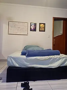 Snapshot of SweetGoodBoy22 chatting on 10-10-25, 07:35 SweetGoodBoy22 online show from 10-10-25, 07:35