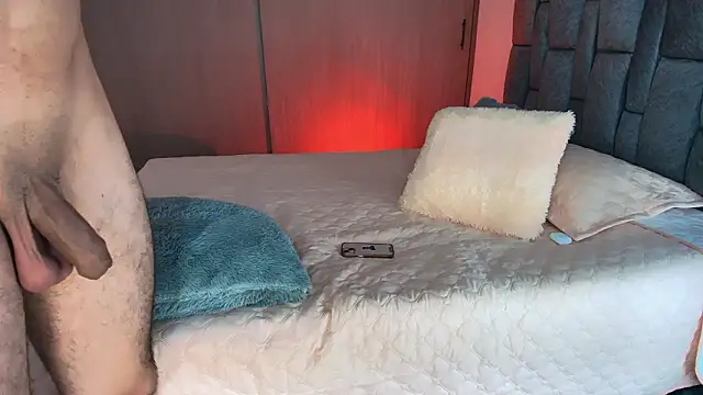 Snapshot of steiisy599 chatting on 03-07-26, 03:20 steiisy599 online show from 03-07-26, 03:20