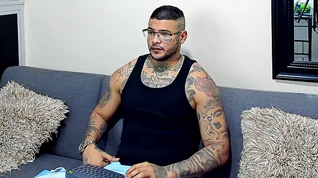 MICHELL ARTHUS  online show from 10-09-25, 10:19