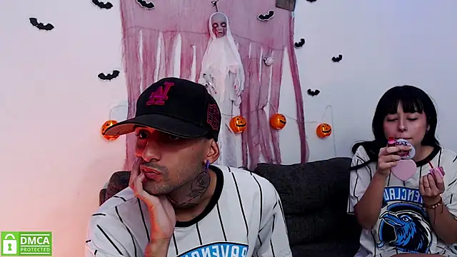 Snapshot of sombralovers chatting on 10-13-25, 02:50 sombralovers online show from 10-13-25, 02:50