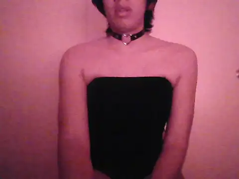 Snapshot of Sunny_Pebble chatting on 10-16-25, 03:29 Sunny Pebble online show from 10-16-25, 03:29