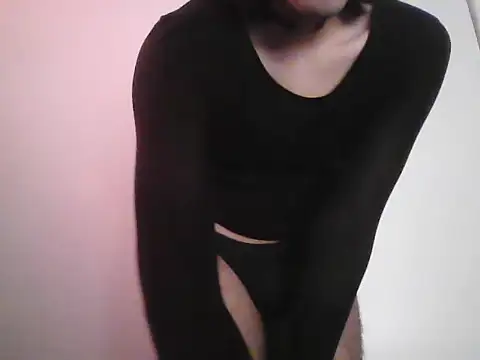 Snapshot of Sunny_Pebble chatting on 11-16-25, 04:07 Sunny Pebble online show from 11-16-25, 04:07