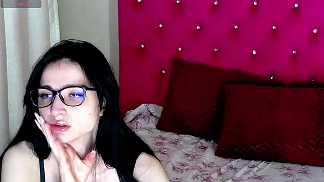 KimmySprinkles online show from 10-14-25, 08:09