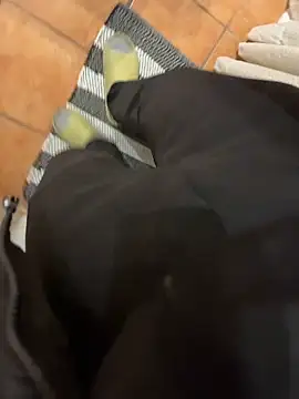 Snapshot of 4dagals chatting on 04-04-26, 02:54 4dagals online show from 04-04-26, 02:54