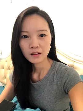 Mile-m online show from 10-22-25, 02:12