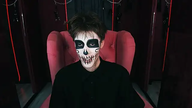 MarkBranston online show from 10-31-25, 03:57