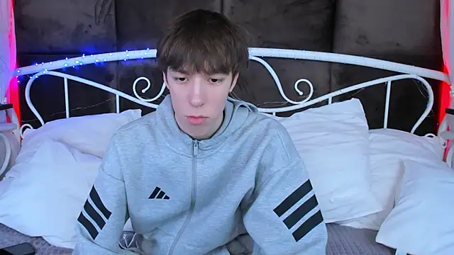 MarkBranston online show from 02-05-26, 03:49