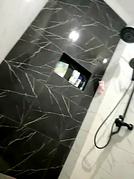 latexidn online show from 11-11-25, 03:12