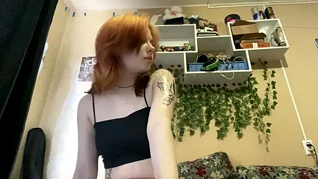 AnitaVanruiten online show from 10-18-25, 05:10