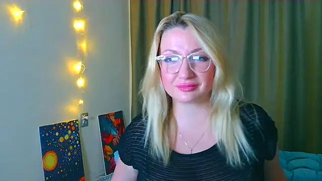 Mila5361 online show from 10-20-25, 10:43