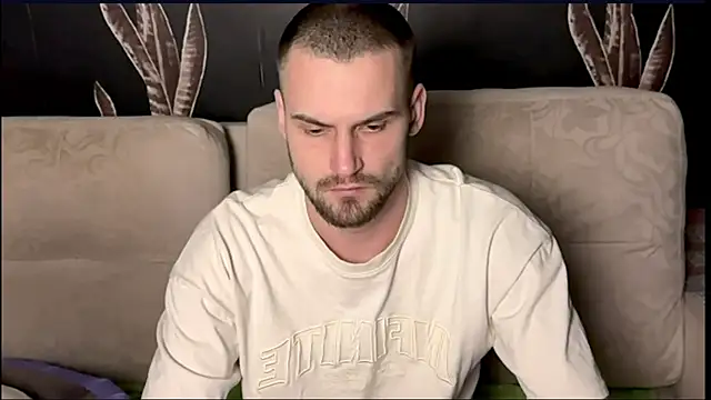 Iveraan online show from 10-18-25, 06:52