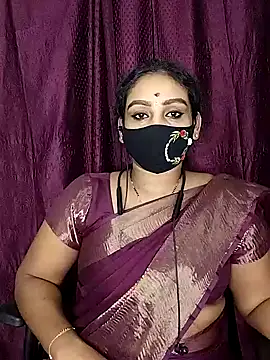 Snapshot of tamil_Monisha chatting on 05-07-26, 05:51 tamil Monisha online show from 05-07-26, 05:51