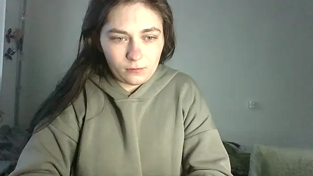 Snapshot of Twolatte1520 chatting on 02-26-26, 12:37 Twolatte1520 online show from 02-26-26, 12:37