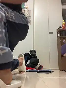 Snapshot of aooya chatting on 12-23-25, 09:40 aooya online show from 12-23-25, 09:40