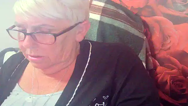 Snapshot of Playful_MILF_Demi chatting on 05-23-26, 09:19 Playful MILF Demi online show from 05-23-26, 09:19