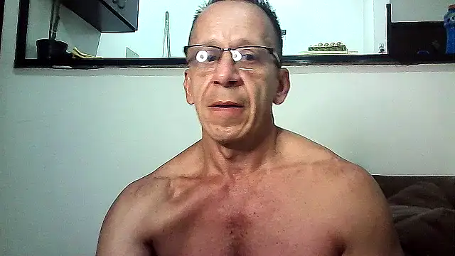  axelking  online show from 03-01-26, 02:24