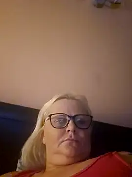 NieMaJazdyBezGwiazdy7883 online show from 10-09-25, 06:28