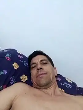 MaxiJavier22 online show from 10-25-25, 04:57