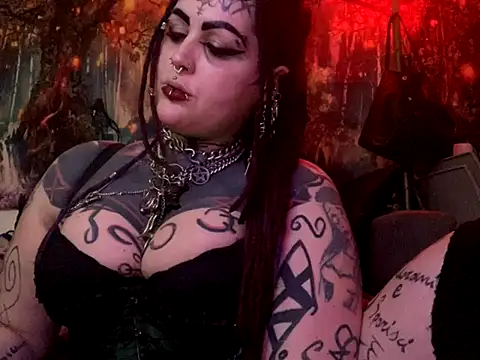 Snapshot of nyxvelon chatting on 12-02-25, 09:21 nyxvelon online show from 12-02-25, 09:21