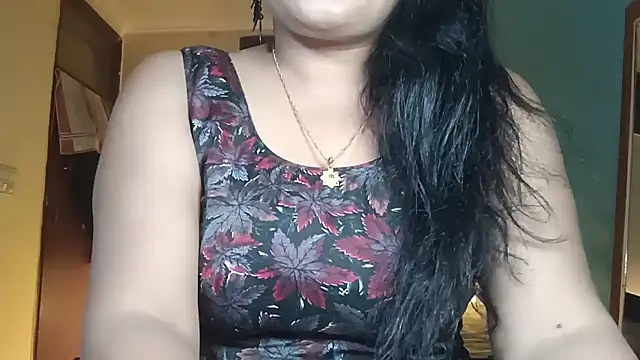 horny milf couple online show from 06-12-26, 07:02