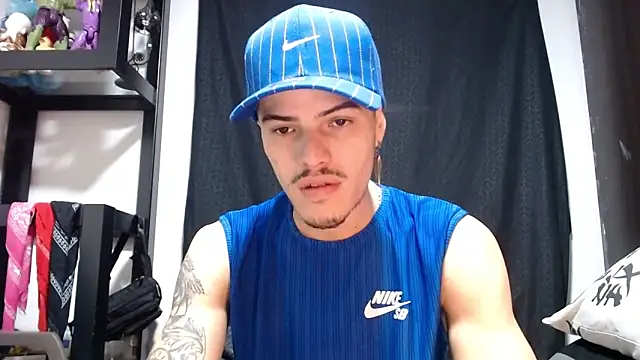 Snapshot of imsammytop chatting on 11-12-25, 10:48 imsammytop online show from 11-12-25, 10:48