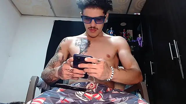 Snapshot of imsammytop chatting on 12-17-25, 01:55 imsammytop online show from 12-17-25, 01:55